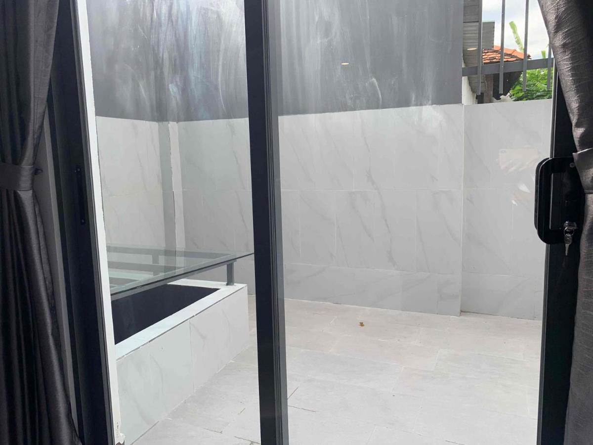Smiley Apartment Quan 2 Ho Chi Minh City Exterior photo