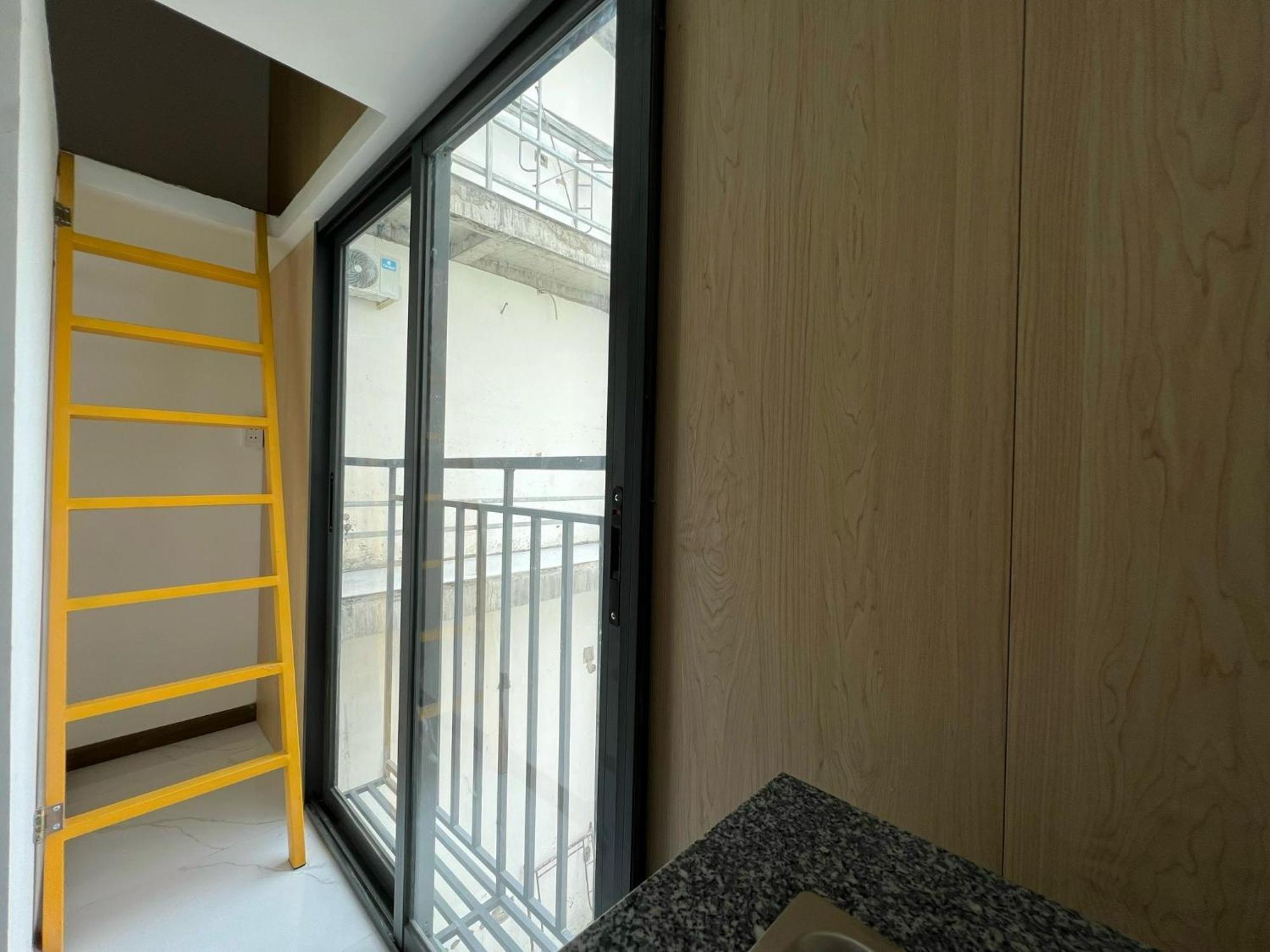 Smiley Apartment Quan 2 Ho Chi Minh City Exterior photo
